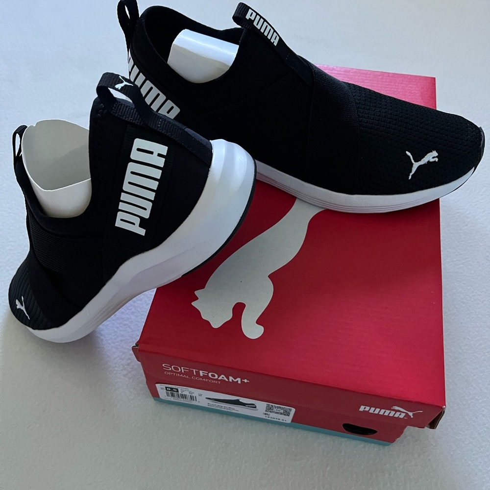 NEW in Box - Puma Women’s Size 8.5 Softfoam